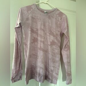 Athleta pink camo momentum shirt